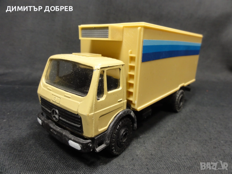 1/50 СТАРА РЕТРО МЕТАЛНА КОЛИЧКА МАЩАБЕН МОДЕЛ КАМИОН MERCEDES-BENZ CONRAD GERMANY, снимка 1