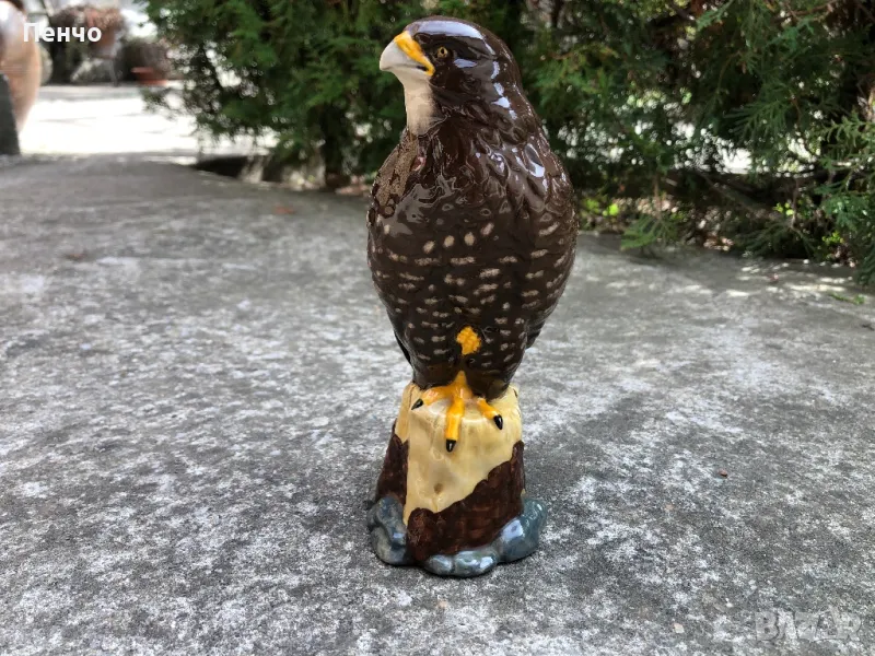 стара порцеланова фигура - 1979г., снимка 1