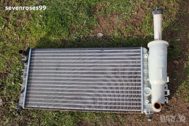 Радиатор воден D7F012TT Фиат Пунто 2 2001 1.2i 60 Fiat Punto 2  2/3врати, снимка 1