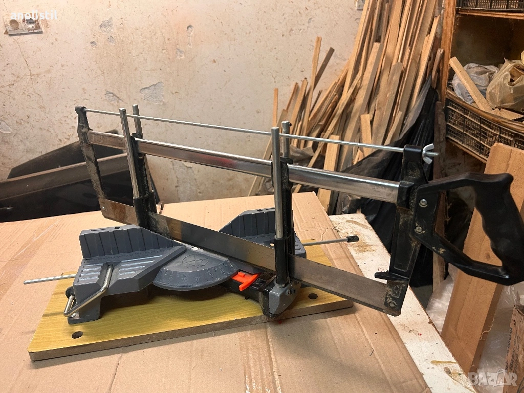 Герунг кутия с трион и стяга – здрава, точна, професионална, снимка 1