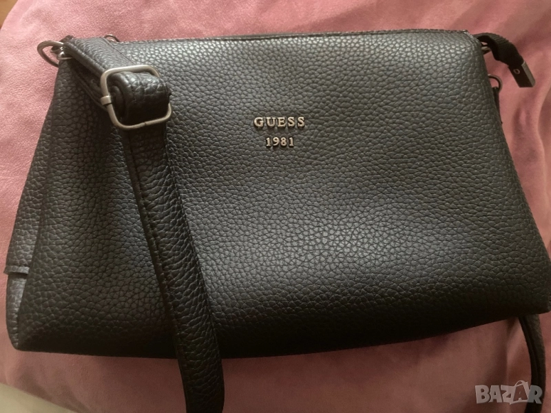 Дамска чанта Guess, снимка 1