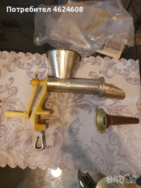 Машинка за мелене на домати , снимка 1