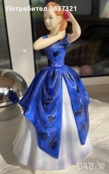 порцеланова фигура "Лаура"ROYAL DOULTON , снимка 1