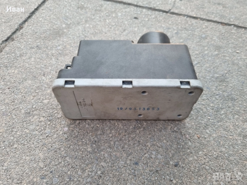 VW Golf 3 компресор за централно заключване, снимка 1