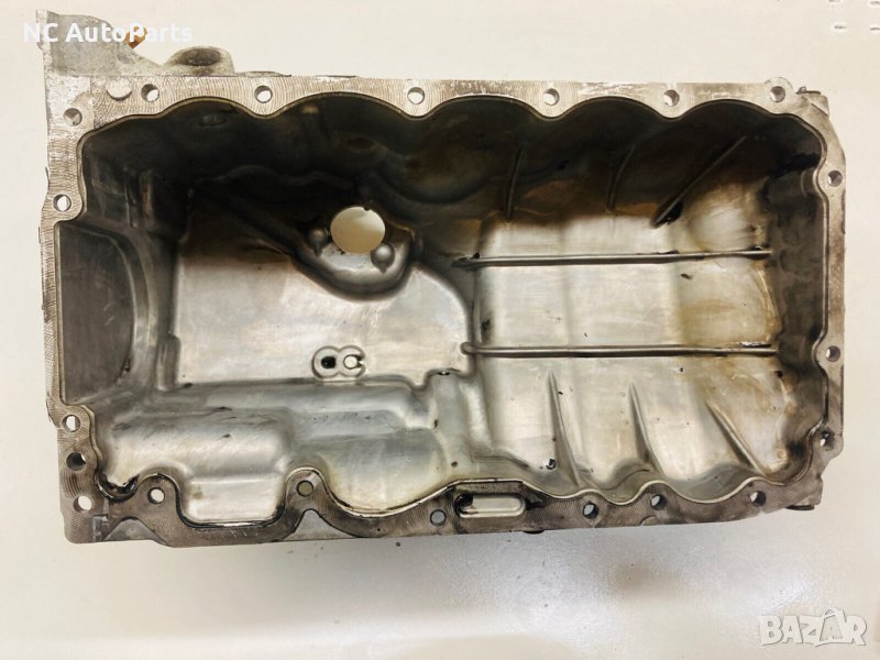 Картер за BMW БМВ 5 серия F10 F11 2.0 дизел 190 B47 8513661 2016, снимка 1