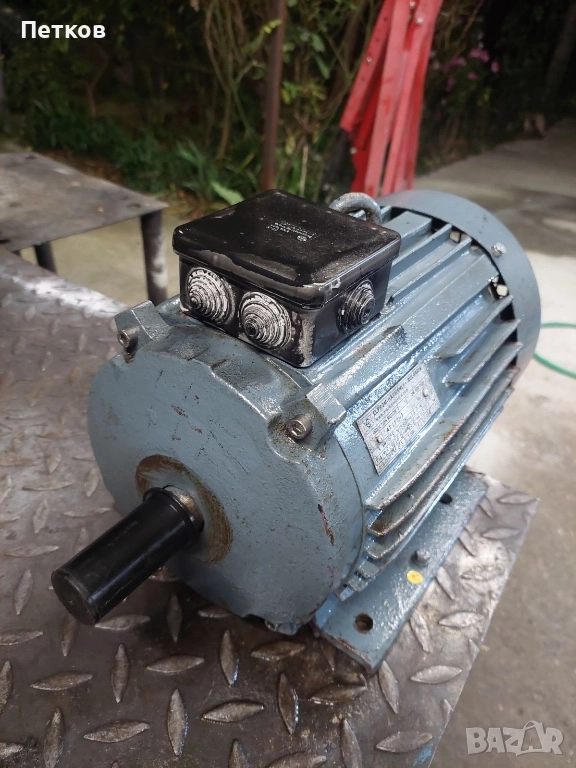 Български трифазен електро двигател 4kw,след основен ремонт, 2г гаранция , снимка 1