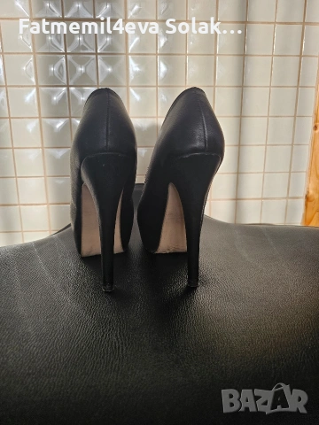 дамски обувки на висок ток 