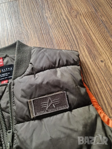 Страхотна мъжка грейка елек ALPHA INDUSTRIES размер M , снимка 4 - Якета - 53227468