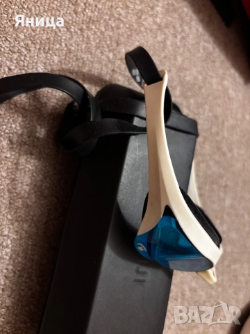 Очила arena cobra, снимка 2 - Водни спортове - 52268116