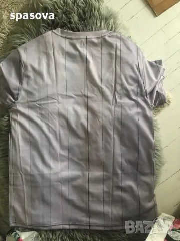 Тениска L нова Штамп с вратовръзка, снимка 2 - Тениски - 50167643