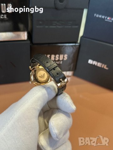 Дамски часовник Armani AR11270 , снимка 4 - Дамски - 42683617