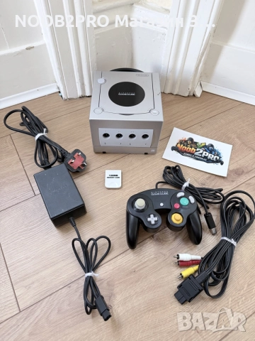Nintendo GameCube DOL-101 PAL Сребрист