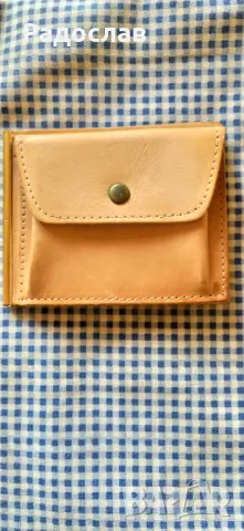 стар кожен портфейл 