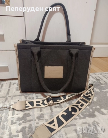 Дамска чанта, снимка 2 - Чанти - 52972089