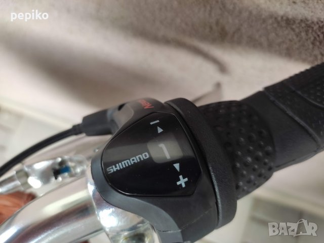 Продавам колела внос от Германия  оригинален Италиански велосипед BIANCHI VENEZIA 28 цола SHIMANO NE, снимка 8 - Велосипеди - 37510050