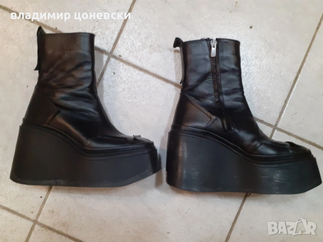 Дамски зимни ботуши,боти