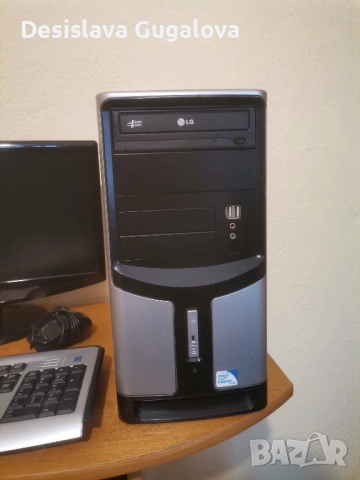 Настолен компютър, монитор и периферия, снимка 2 - За дома - 54097657