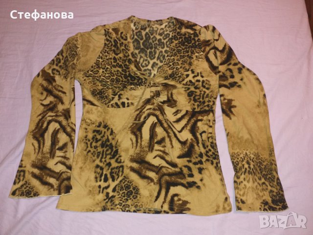 Блуза в леопардов десен С/М, снимка 1 - Блузи с дълъг ръкав и пуловери - 31212231