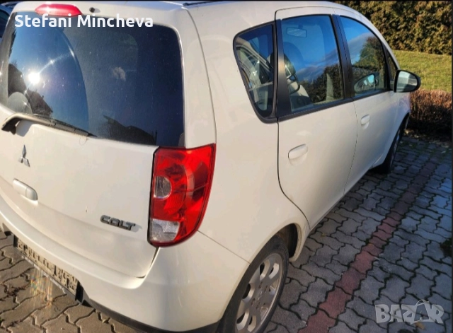 Мицубиши колт 2009 год 1200 куб Перфектно със КЛИМАТРОНИК, снимка 5 - Автомобили и джипове - 52812329