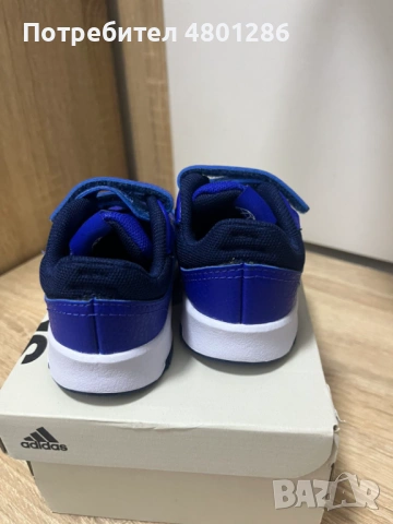 Нови Адидас 21н, снимка 4 - Детски маратонки - 54278768