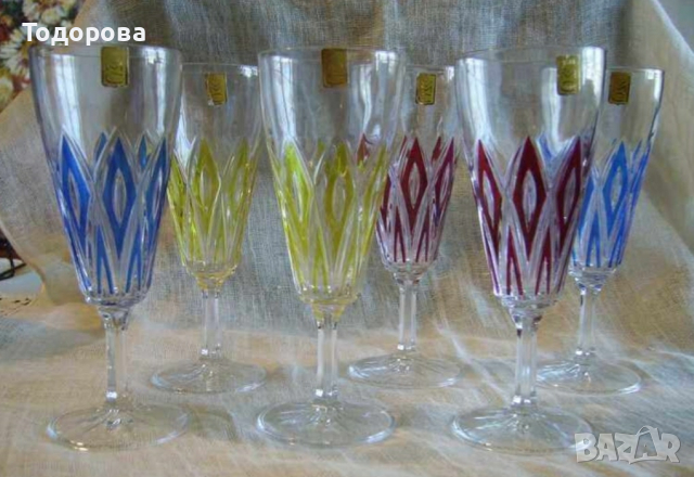 Комплект винени чаши, снимка 1 - Чаши - 44619710