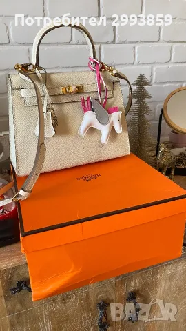 Чанта Кели*ЕРМЕС 28cm*Hermes Kelly Mini*Epsom Leather Gold Hardware, снимка 18 - Чанти - 40729983