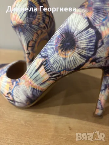 Красиви дамски обувки , снимка 2 - Дамски елегантни обувки - 47905519