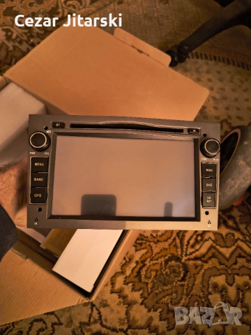 Продавам мулти медия за Опел 