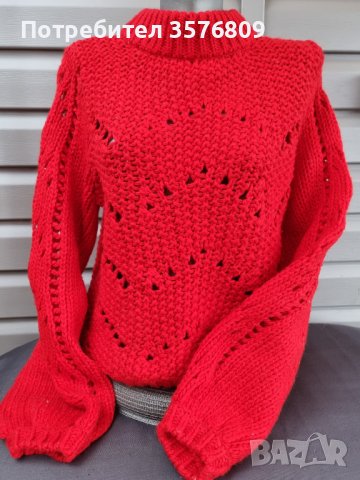 Вълнен пуловер , снимка 1 - Блузи с дълъг ръкав и пуловери - 38978348