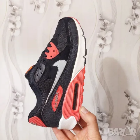 маратонки NIKE Air Max 90 Essential номер 41 ,5- 42  унисекс модел, снимка 13 - Маратонки - 49612278