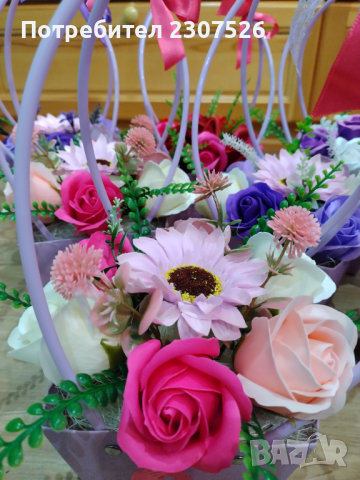 Сапунени цветя , снимка 2 - Изкуствени цветя - 44767458