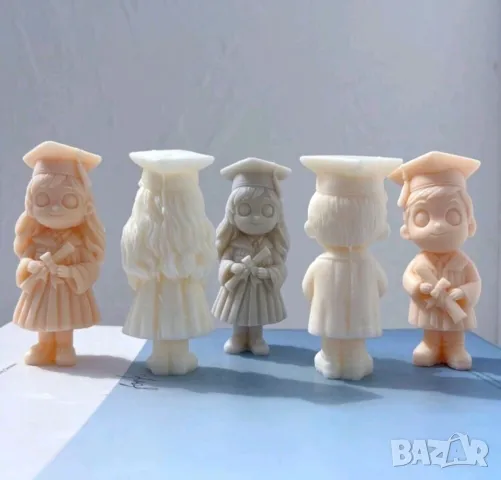 Молд абитуриенти два вида - момче и момиче НАМАЛЕНИ, снимка 3 - Форми - 48507679