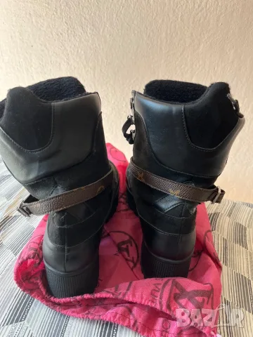 Louis Vuitton маркови боти, снимка 4 - Дамски боти - 56389546