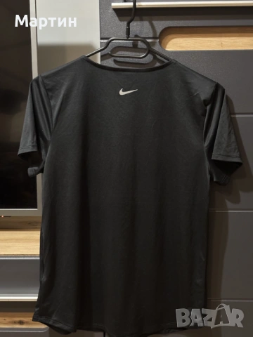 Дамска тениска Nike Running Dri fit, снимка 2 - Тениски - 54141665