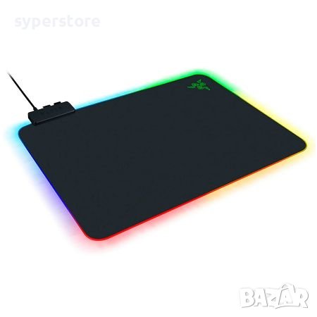 Подложка за мишка Геймърска Razer Firefly V2 Medium 355mm x 255mm x 3mm RGB Подсветка, снимка 2 - Клавиатури и мишки - 36816256