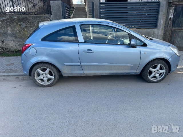 Продавам Opel Corsa D 2007г. Газ-Бензин, снимка 3 - Автомобили и джипове - 53926629