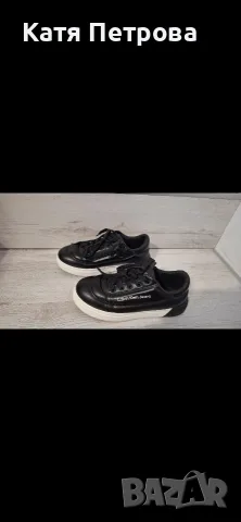Обувки Calvin Klein 35 номер, снимка 3 - Детски обувки - 56334571