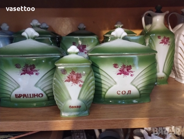 Буркани за подправки