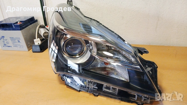 Оригинален десен фар за Toyota Yaris III / Тойота Ярис (2014-2017), снимка 6 - Части - 54185824