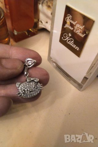 Сребърна висулка със сваровски, снимка 2 - Колиета, медальони, синджири - 44373773