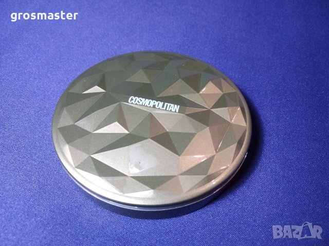 НОВО! Cosmopolitan - външна батерия за дами с лед подсветка и огледало 