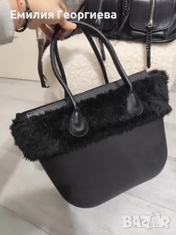 Дамска чанта, снимка 8 - Чанти - 49254237