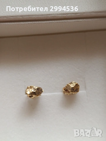 Обеци и колиета, снимка 2 - Бижутерийни комплекти - 54351412