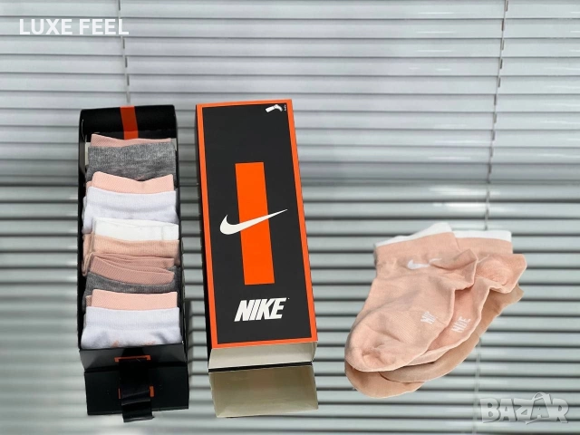 Дамски Къси Чорапи -6бр Кутия ⚜️Dior Versace Victoria Secret Nike Adidas , снимка 4 - Дамски чорапи - 52959984