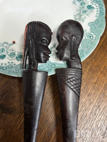Комплект  ръчно резбовани дървени прибори за сервиране на салата, състоящи се от голяма лъжица и вил, снимка 8 - Прибори за хранене, готвене и сервиране - 52487608