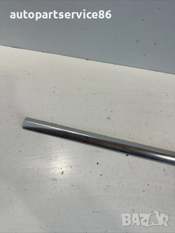 Декоративна хромирана лайсна за долно задно дясно стъкло за Volvo V70 2.0 TDI (2012), снимка 3 - Части - 54125480