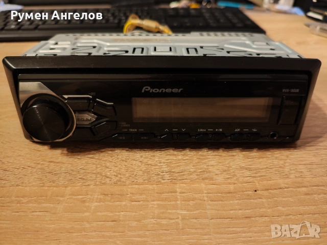Плейър Pioneer MVH-180UB
