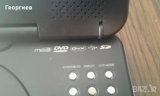 Портативен DVD, MP3, SD Card Плeйър - COBY V-zon., снимка 8 - Плейъри, домашно кино, прожектори - 56303396