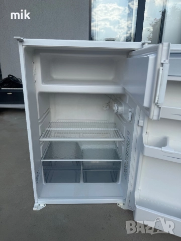 Малък хладилник Либхер с камера , снимка 12 - Хладилници - 52075310