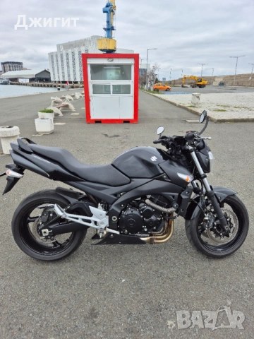 Мотоциклет SUZUKI GSR-600 , снимка 10 - Мотоциклети и мототехника - 54310321
